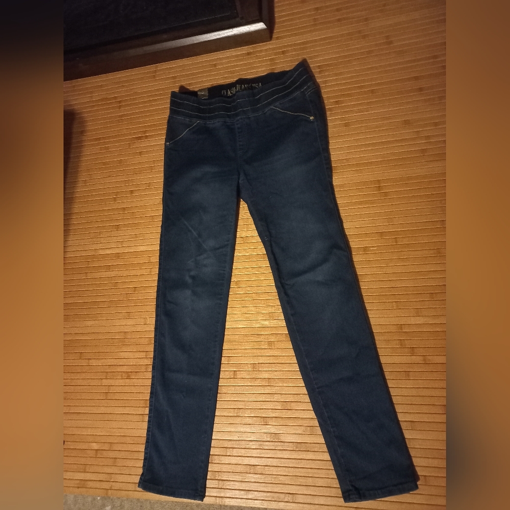 NWOT Clash Jeans USA Stretchy Denim